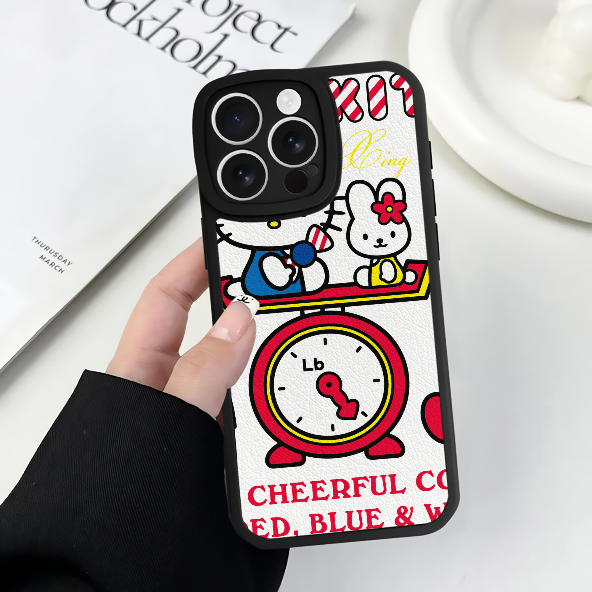 （画像用） Hello Kitty ハローキティ 【iPhone 16シリーズ対応】シリコンスマホケース（レザー調） 材質：シリコン